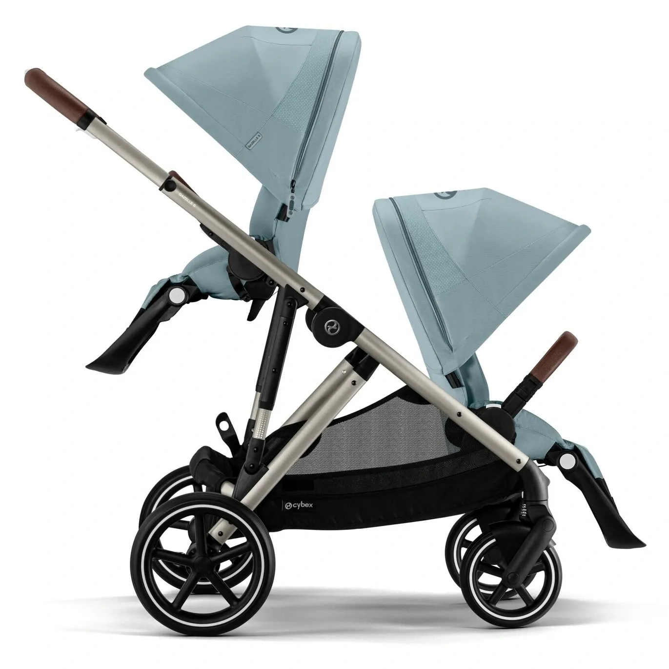 Cybex Gazelle S с двумя прогулочными блоками голубого цвета, один за другим