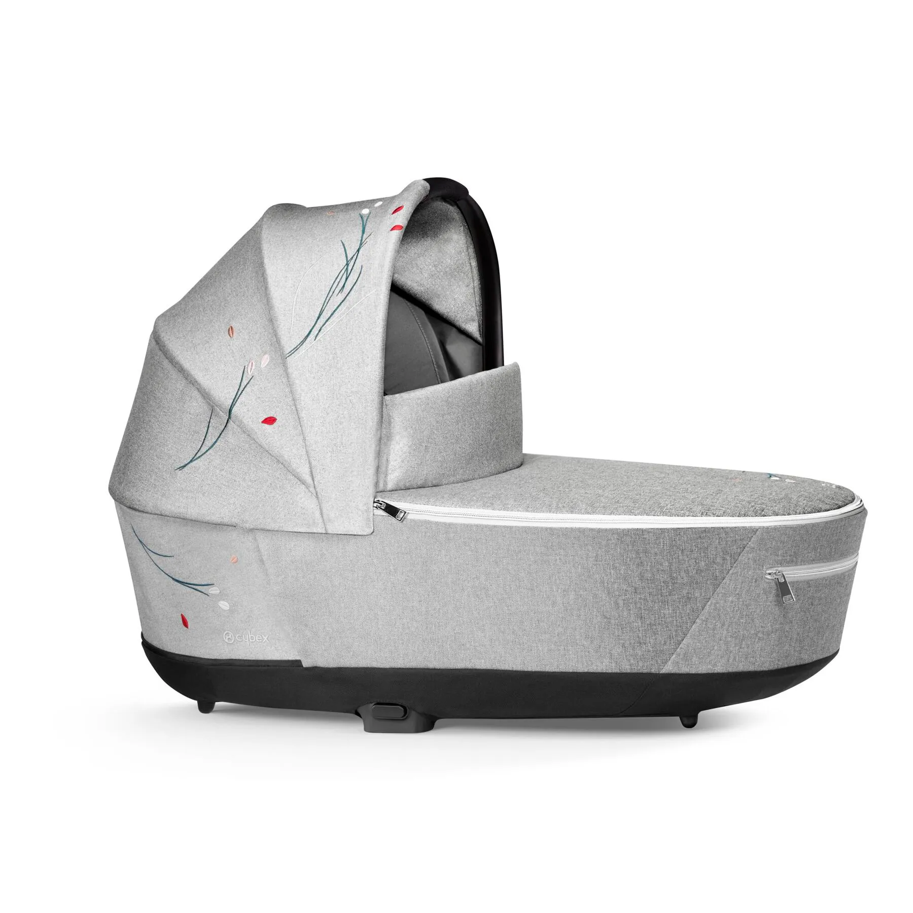 Люлька Cybex Priam Lux в отделке Koi: серый меланж с вышитым карпом кои и ветками на капюшоне