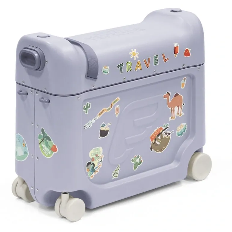 Stokke JetKids BedBox — чемодан-кровать для путешествий, часть линейки аксессуаров